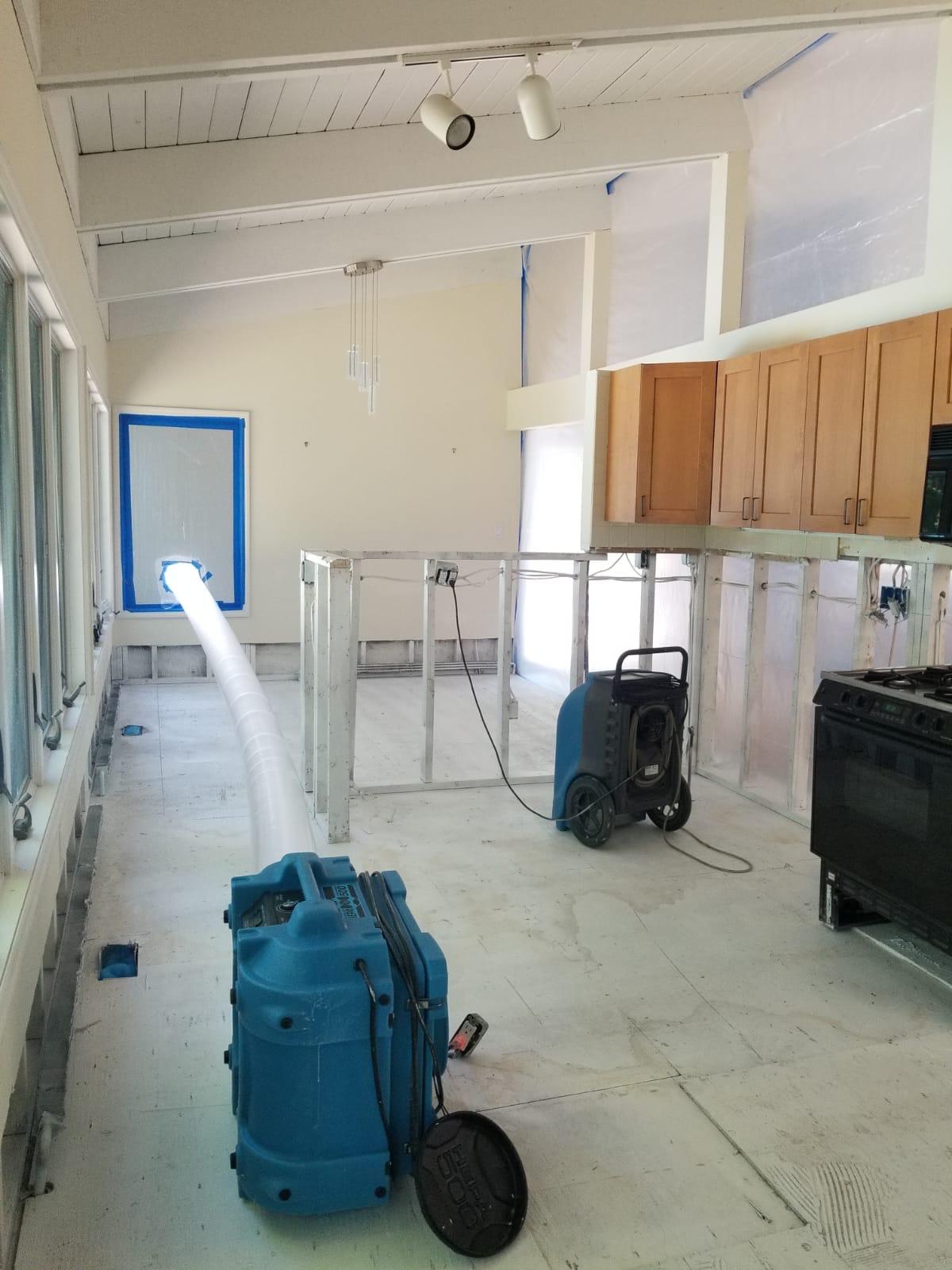 Kitchen Water Damage Mitigation